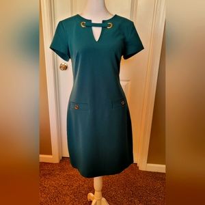Tommy Hilfiger Hunter Green Short Sleeve Sheath Dress, Size 4